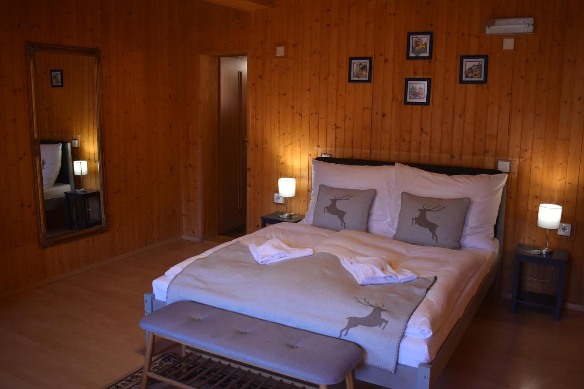 Drevenica Diana Bed & Breakfast Zdiar Luaran gambar