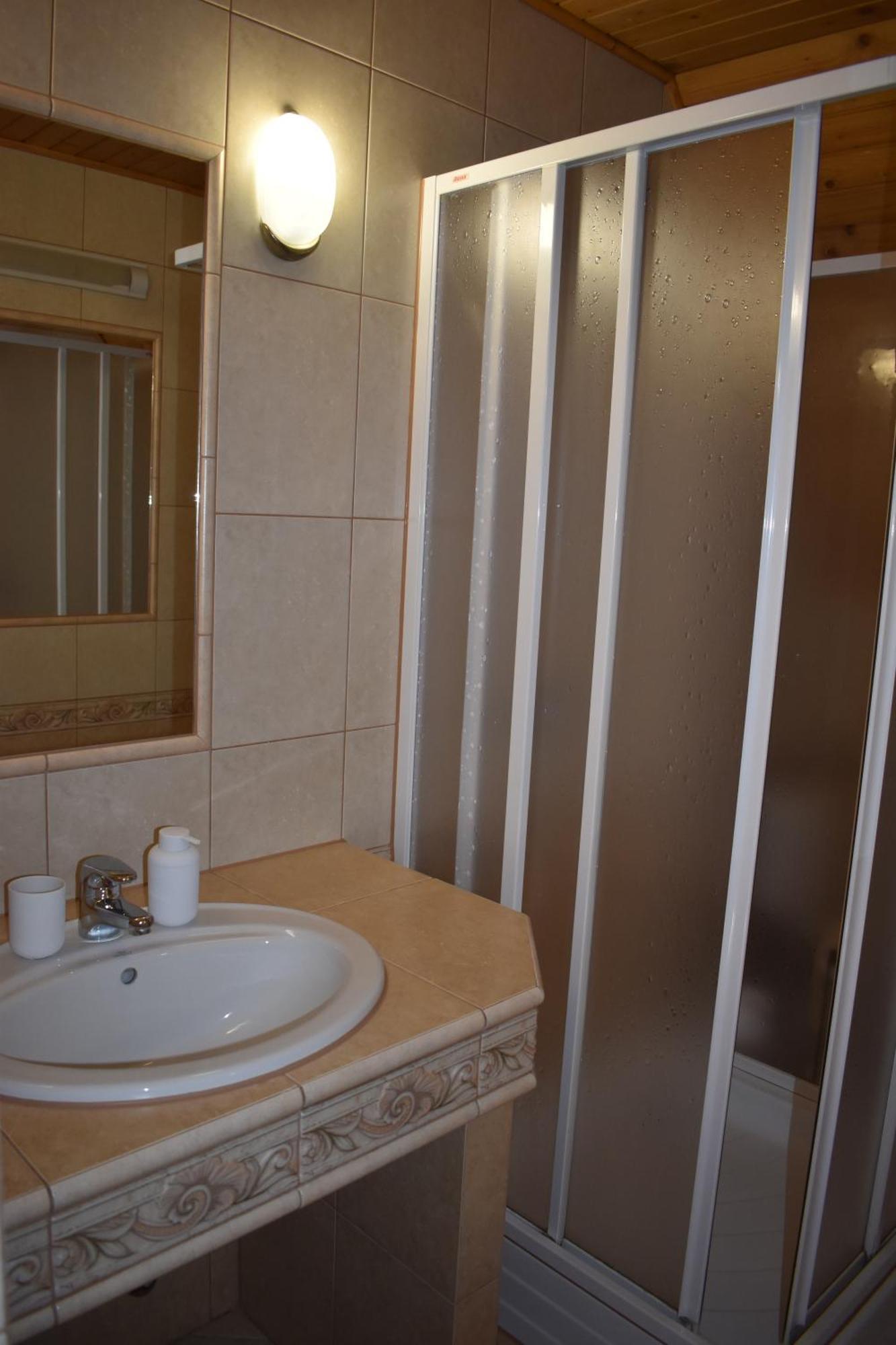 Drevenica Diana Bed & Breakfast Zdiar Luaran gambar